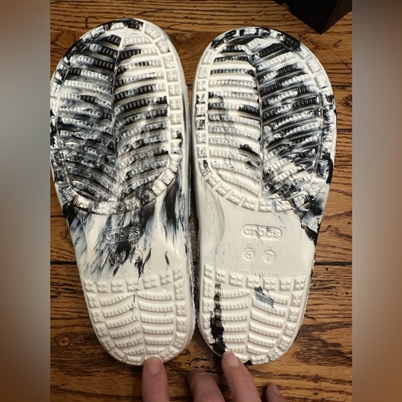 White / black marbled CROCS - Picture 2 of 4